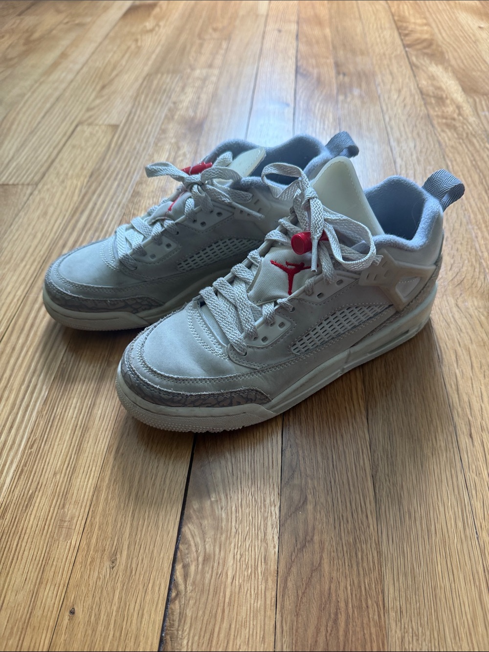 Jordan Low-Top Sneakers in White, Light Gray and Red Accents